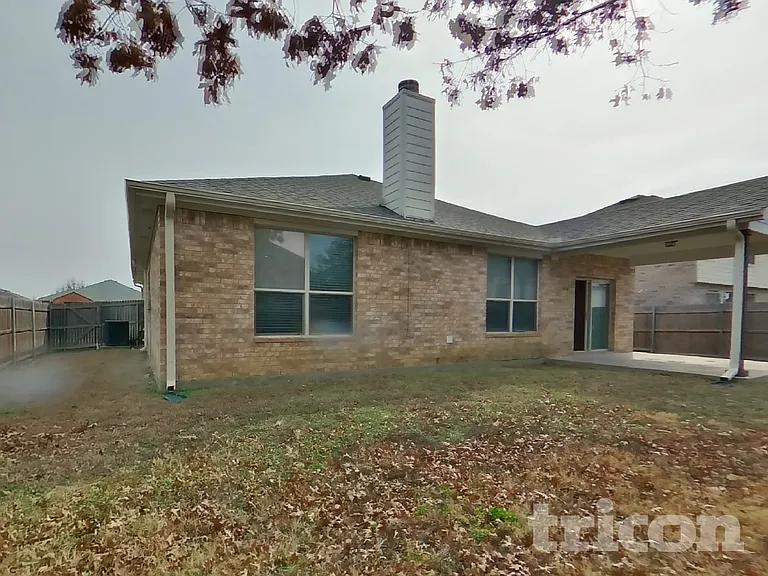 2809 Thistlewood Dr — Photo 15