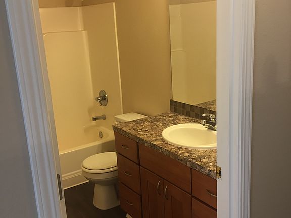 5th image of 6623 SE Ariel St