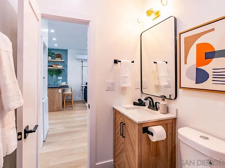 725 Pennsylvania Ave #727-1 — Photo 13