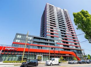 10626 City Pkwy #2003, Surrey, BC V3T 4C3