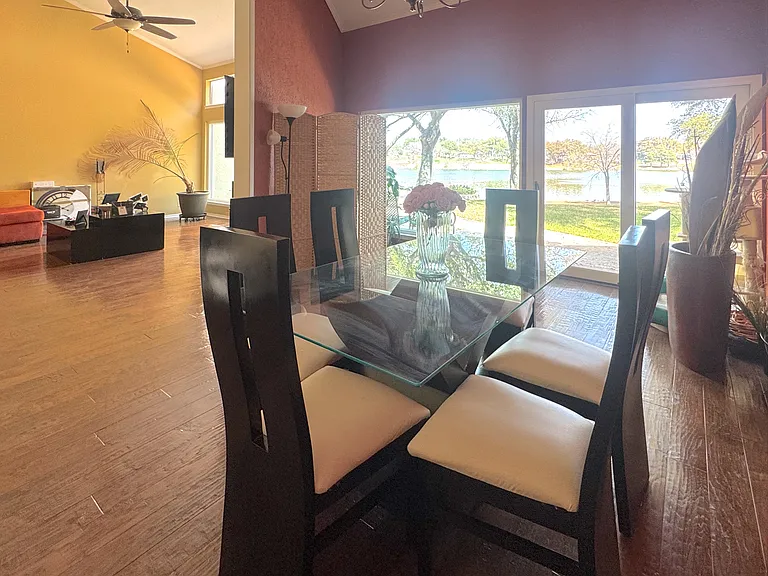 2542 Lindenwood Dr #2542 — Photo 7