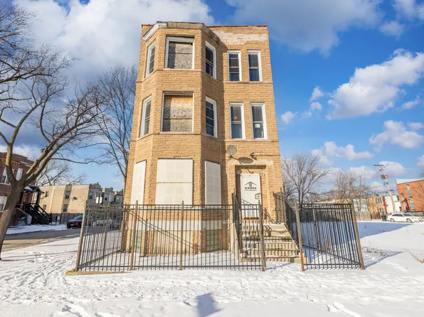 3324 W Ohio St, Chicago, IL 60624