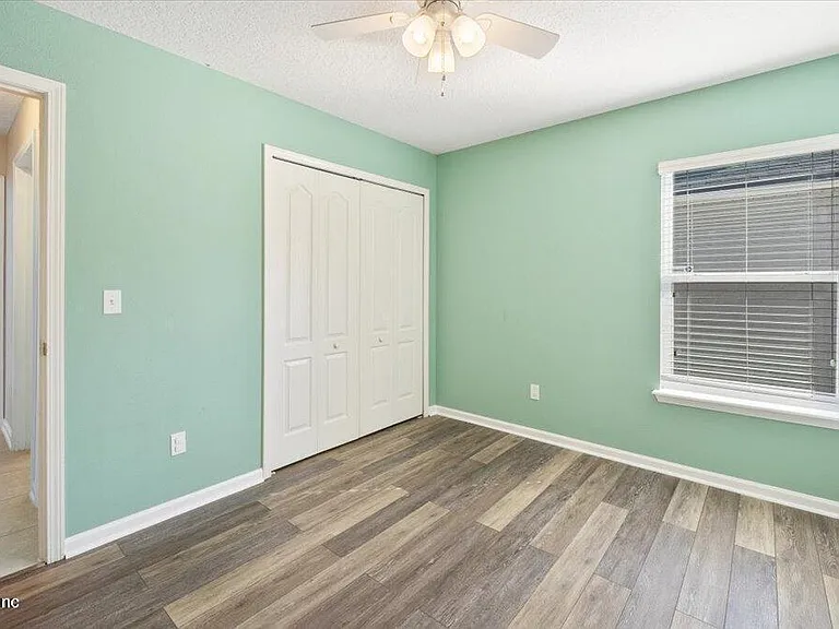 16050 Dowing Creek Dr — Photo 13