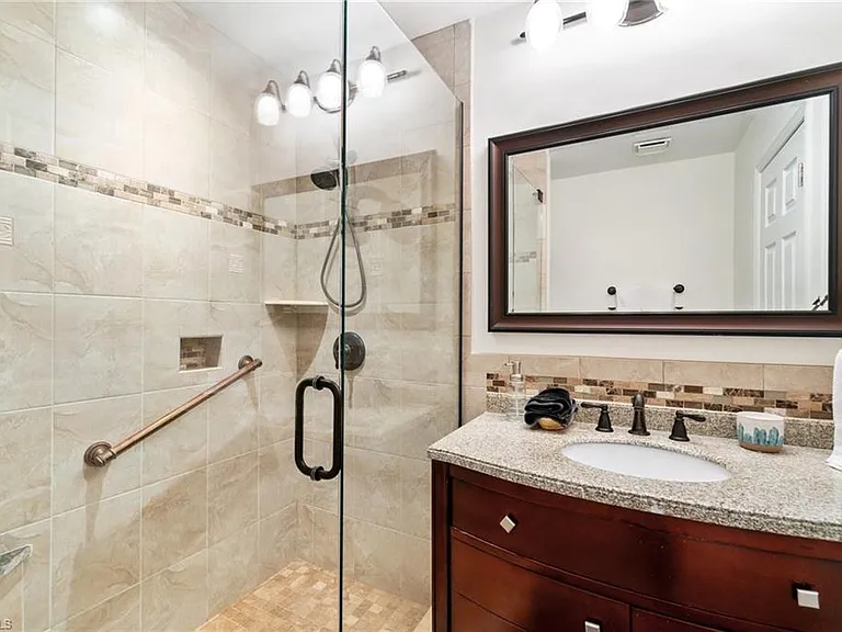 26773 Hickory Blvd #6 — Photo 18