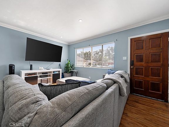 4th image of 1223 W 187th Pl