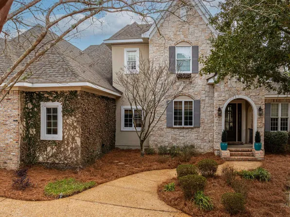 430 Clubhouse Dr, Fairhope, AL 36532
