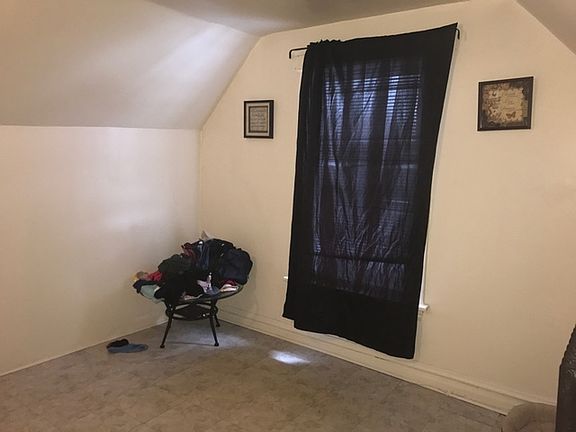 4th image of 8007 S Colfax Ave #1