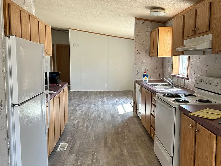 119 Silver Maple Dr — Photo 14