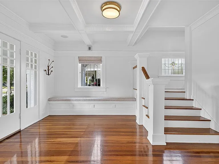 3003 W Harbor View Ave — Photo 5