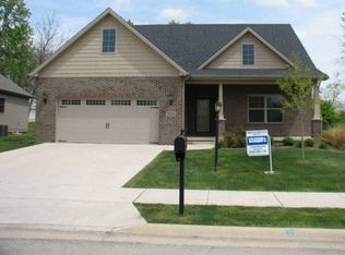 5528 N Mooring Way, Peoria, IL 61615