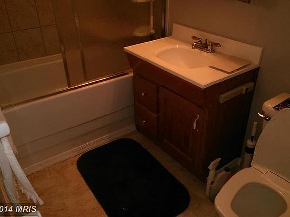 4th image of 7825 Saint Boniface Ln
