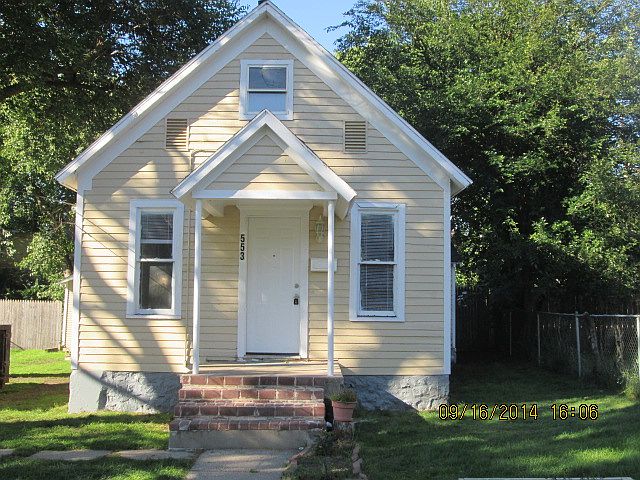 1st image of 553 Highland St SE