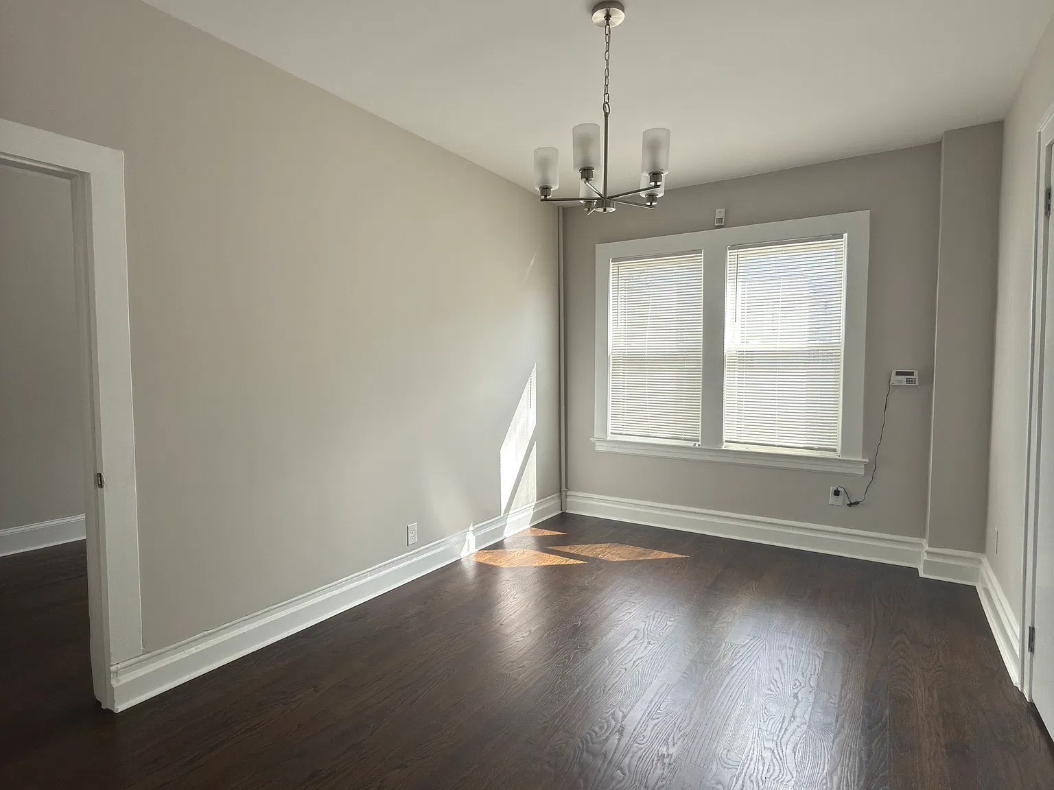 2 bed, $2,400 — Photo 4