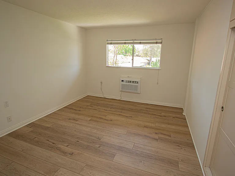682 Via Alhambra #P — Photo 15
