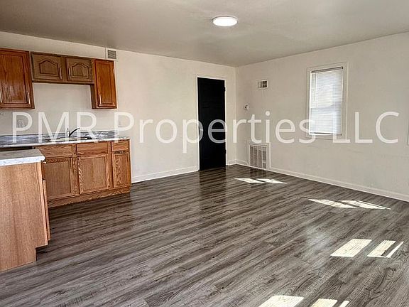 2nd image of 3212 N 39th St