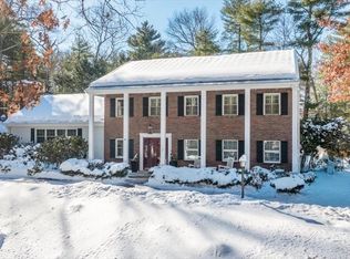 5 Old County Rd, Hingham, MA 02043