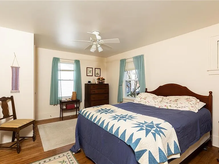 122 Holcroft Rd — Photo 19