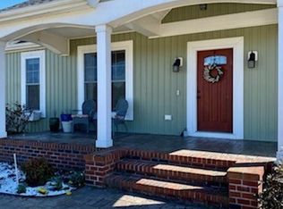 204 Mount Nebo Rd, Blackstone, VA 23824