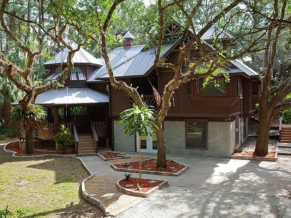 2nd image of 6796 N Biscayne Dr