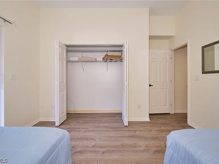 5510 SW 4th Pl #503 — Photo 23