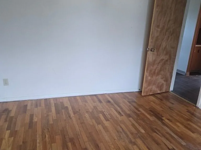 1210 Elm St #5 — Photo 5