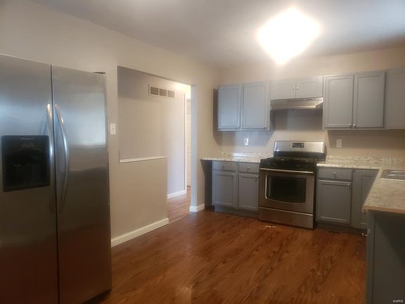 4th image of 4232 Schiller Pl