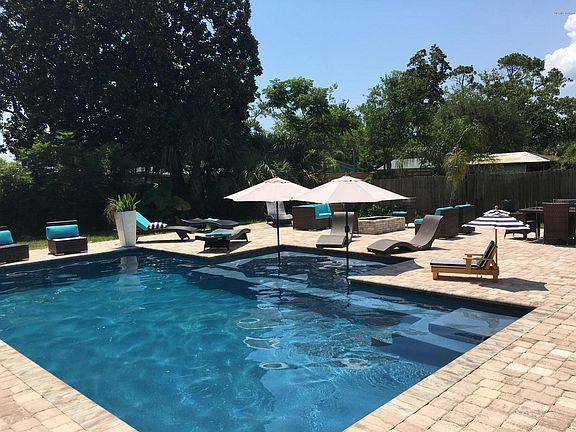2nd image of 731 Holly Dr