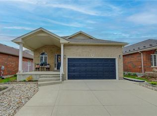 369 Zeller Dr, Kitchener, ON N2A 0A3