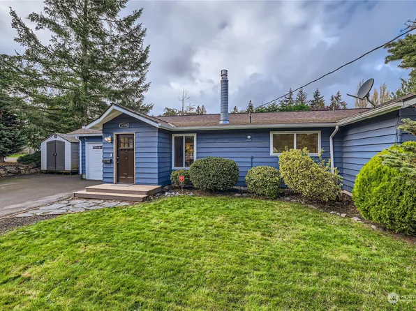 21508 52nd Place W, Mountlake Terrace, WA 98043
