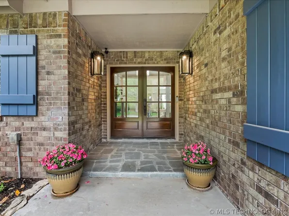 1324 E 26th St, Tulsa, OK 74114