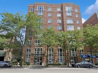811 Chicago Ave, Evanston, IL 60202