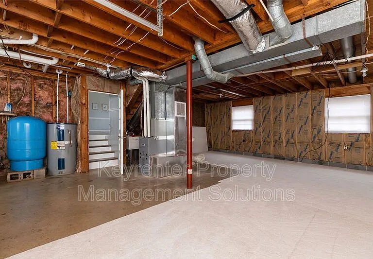 781 Cold Springs Rd — Photo 30