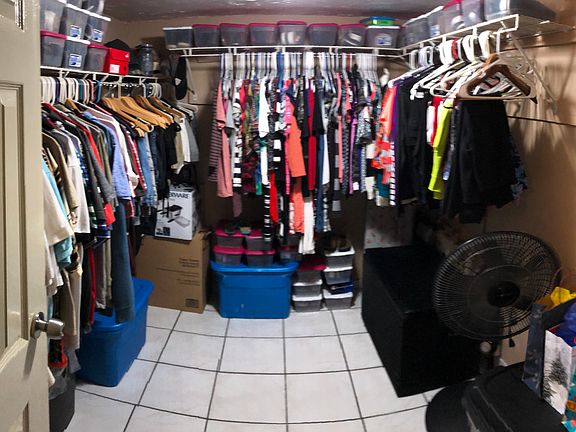 4th image of 11140 NW 1st St