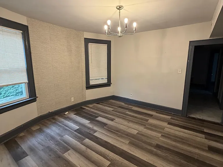 875 S 20th St #2F — Photo 8