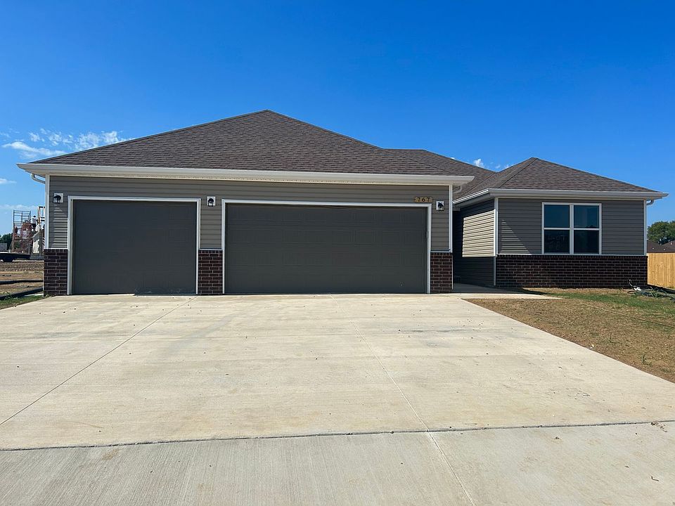 767 Cherokee Way, Windyville, MO 65783 Zillow