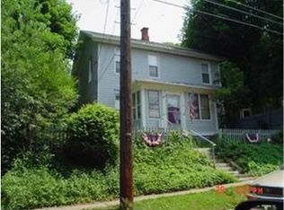 30 Barrows St, Jamestown, NY