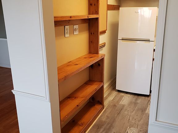 5th image of 1573 N Colonial Ter #302