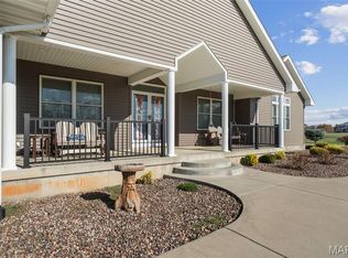 1006 Stone Creek Rd, Farmington, MO 63640