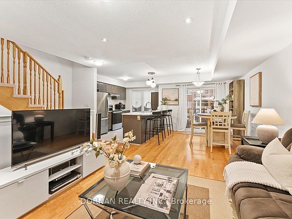 4th image of 37 Mappin Way