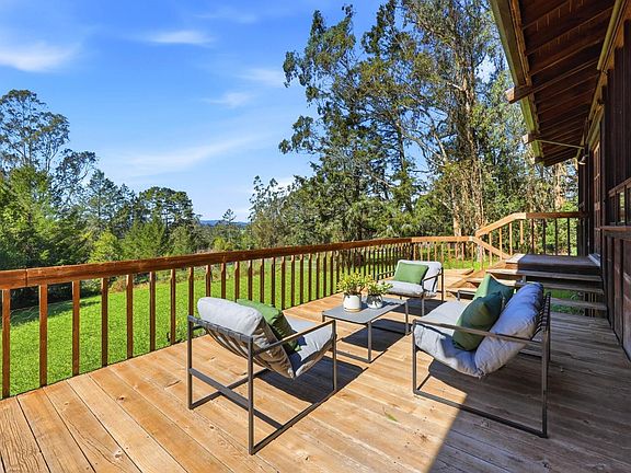 3rd image of 4142 Burnside Road