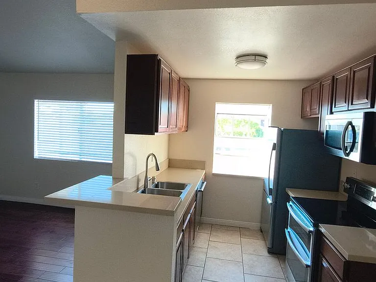 4084 Oregon St — Photo 7