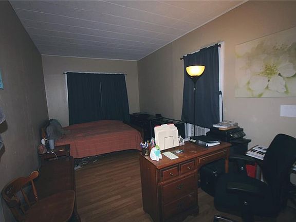 5th image of 1505 Nicklin Ave