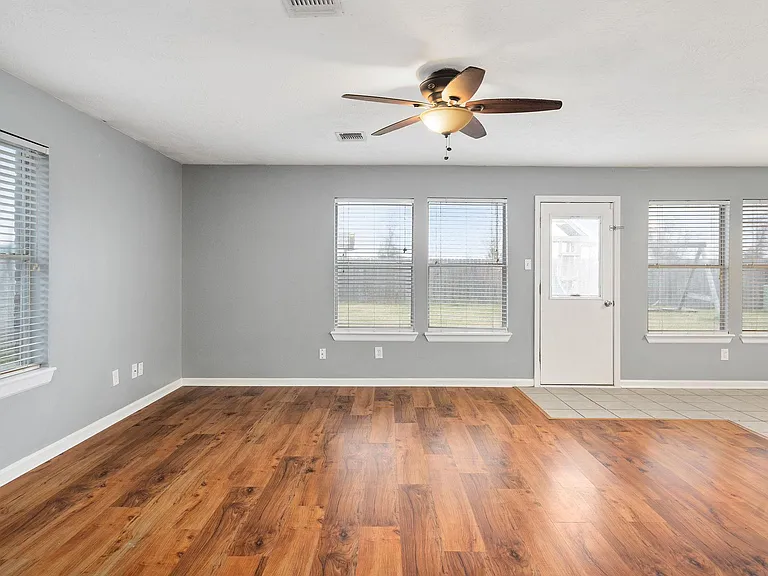 139 Horn Ct — Photo 28