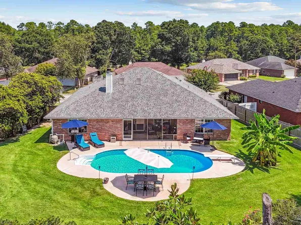 7217 Tannehill Dr, Pensacola, FL 32526