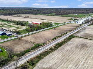 17567A Lakeside Rd, Three Oaks, MI 49128