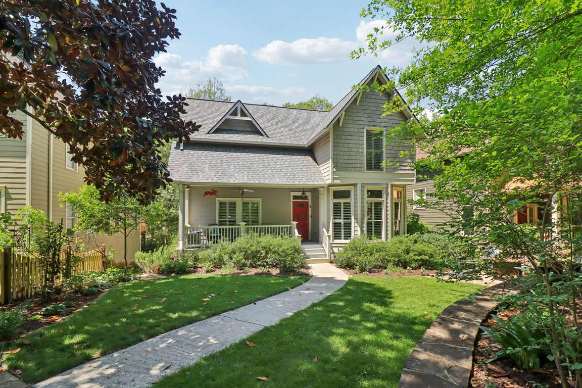 Morley Ave-S1504-001.jpg