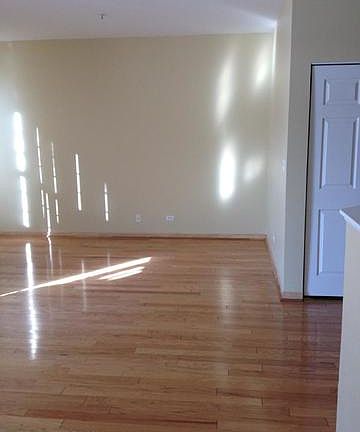 2nd image of 819 Stuarts Dr