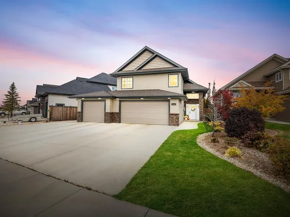6108 S Seventeen Street Close, Lloydminster, AB T9V 3S1
