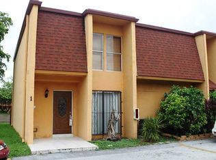 318 NW 107th Ave APT 1C, Miami, FL 33172