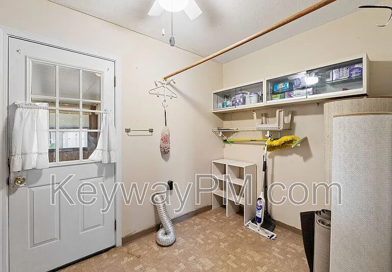 4537 Shawnee Rd — Photo 6
